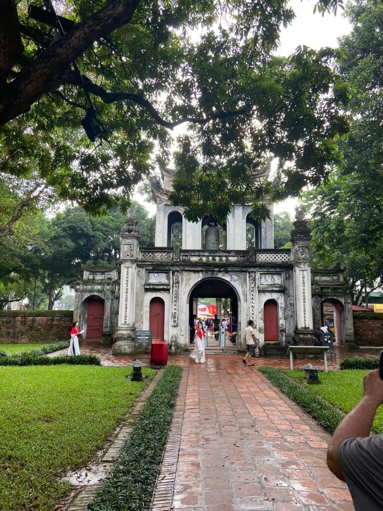 Image #1 from dodmoffat