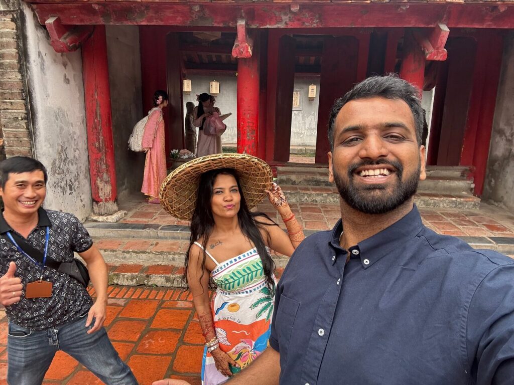 Image #1 from Nomad52333764022